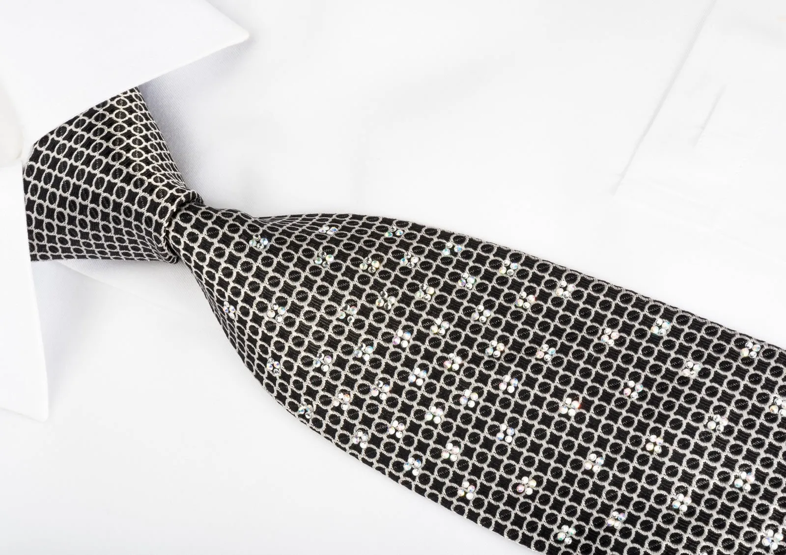 Arpeggio Men's Woven Silk Necktie Silver Trellis On Bleck With Rhinestones