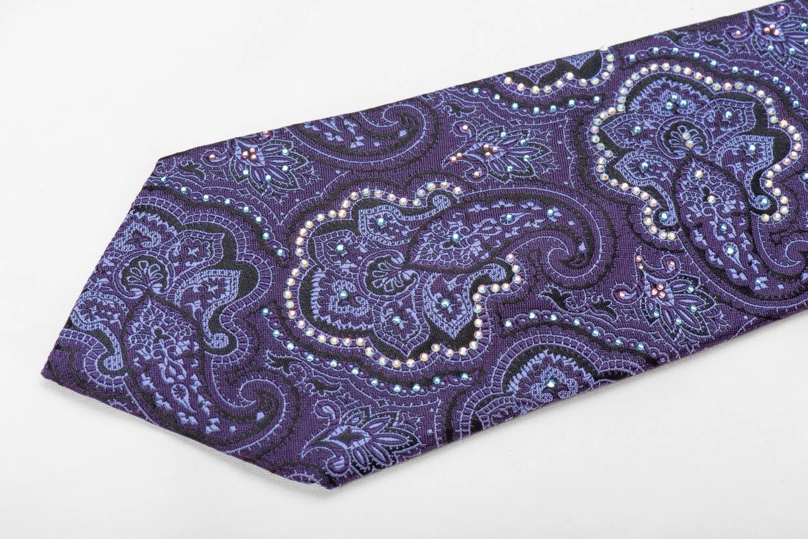 Bruno Baffi Men's Crystal Silk Tie Anthemion Paisley On Purple