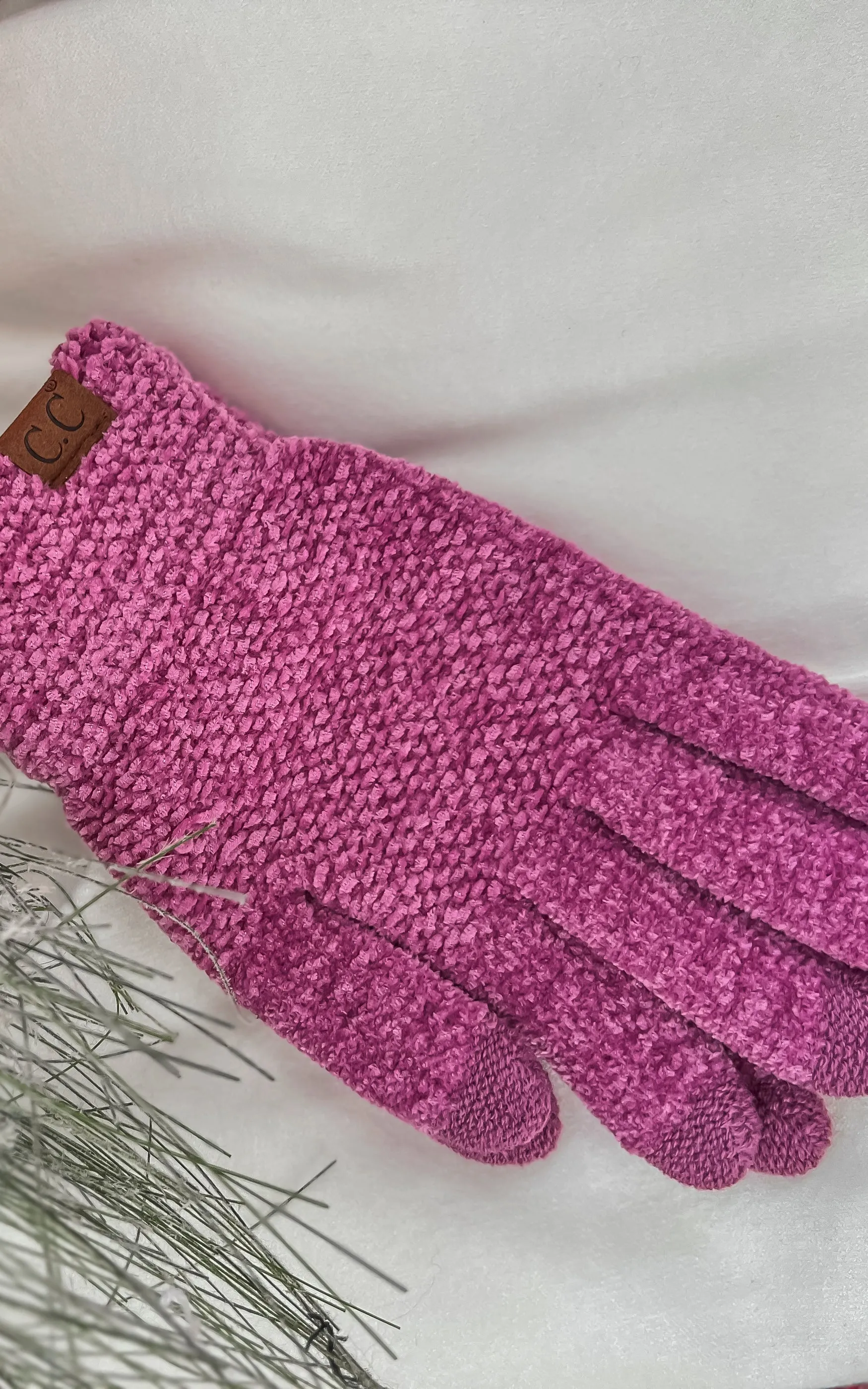 C.C. Lavender Chenille Touchscreen Gloves