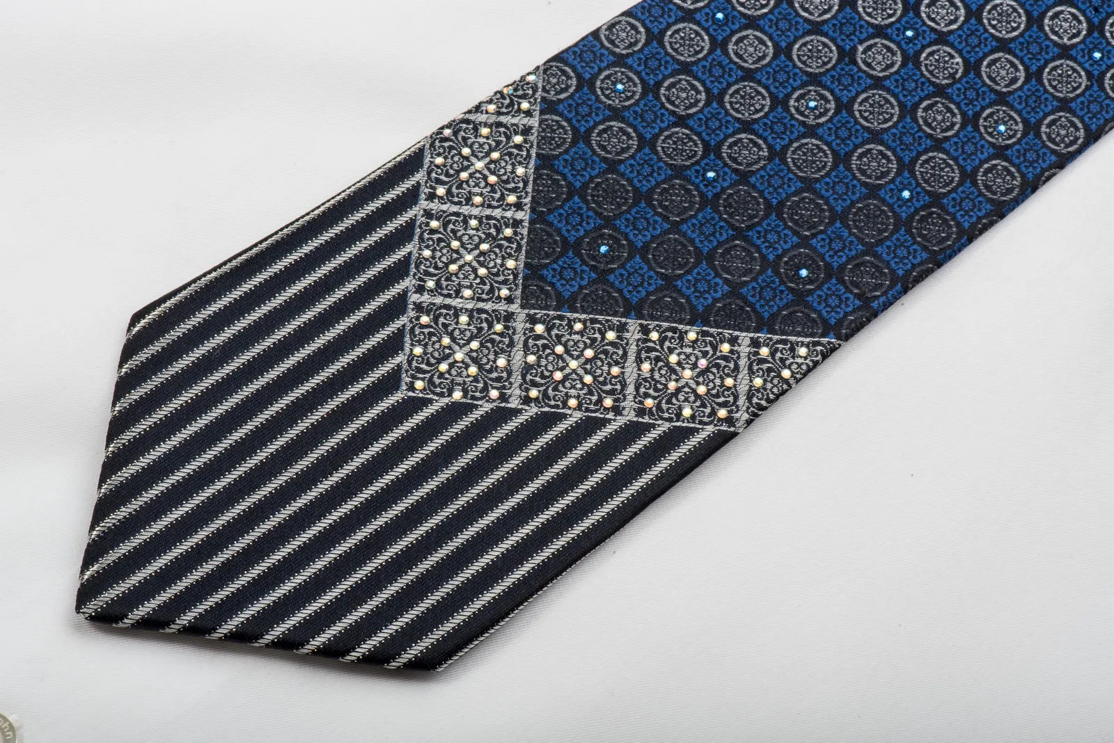 Perry Ellis Rhinestone Silk Necktie Blue Silver Cartouche On Black With Silver Sparkles